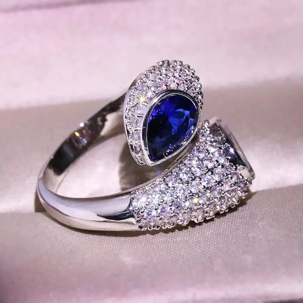 2/$30🔥925 sterling silver sapphire diamond ring